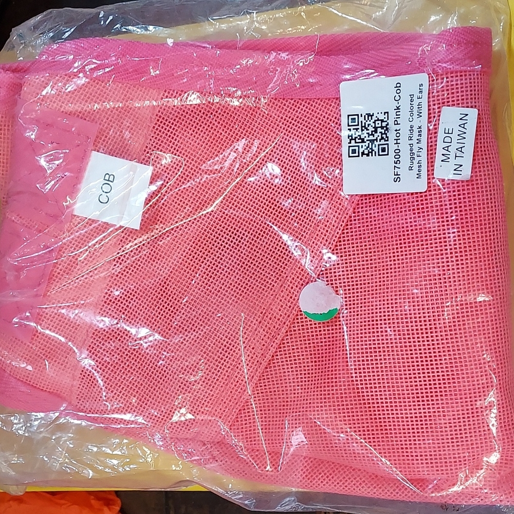 Fly mask